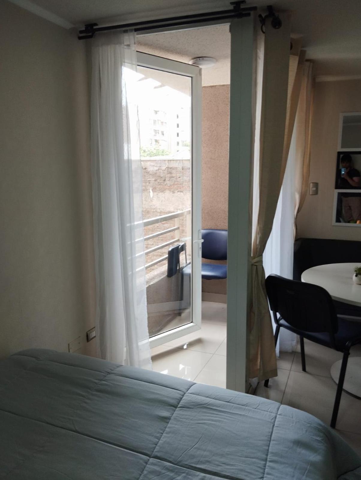 Apartamento Depto 1 Ambiente Metro Santa Ana Con Todo Lo Necesario